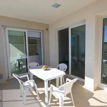 Sud Est مارينا دي راغوزا